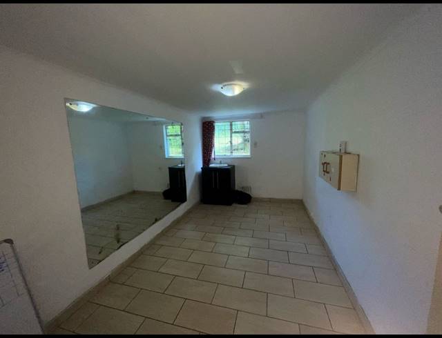 3 BEDROOM HOUSE FOR SALE IN TOWN HILL